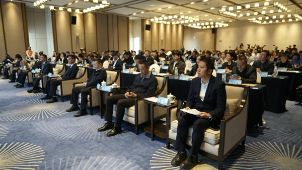 70ab6083-bdd6-416a-9ae3-4f90a9b4a416 70ab6083-bdd6-416a-9ae3-4f90a9b4a416