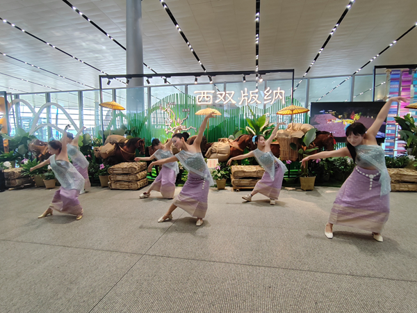 5dfdef0f-1f0e-4683-b305-ff286b9e6a8f 5dfdef0f-1f0e-4683-b305-ff286b9e6a8f