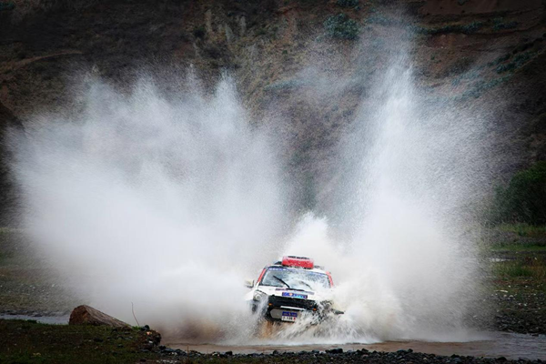 411374b8-20f5-424b-b8a6-15b0c9b39e31