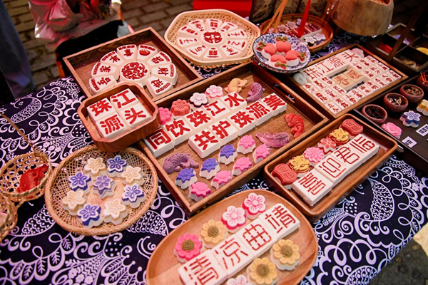 43494592-1ad7-49df-8a0b-339ce88a45ff